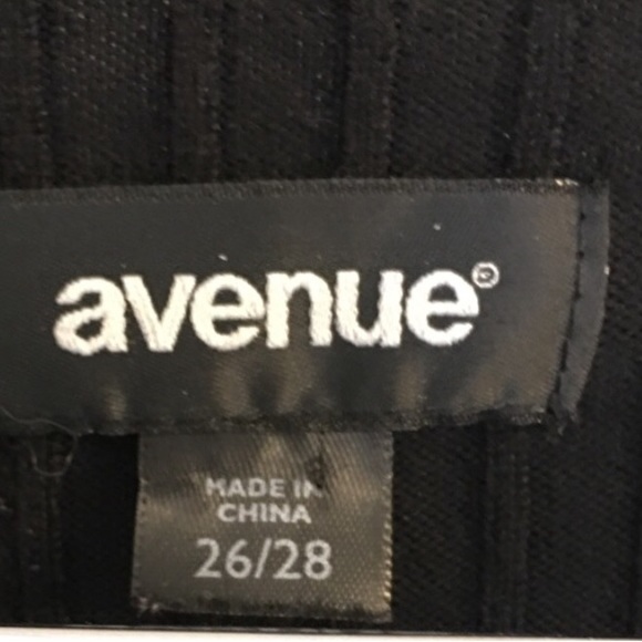 26W Avenue Ribbed V-neck Sweater, Black - Picture 4 of 10